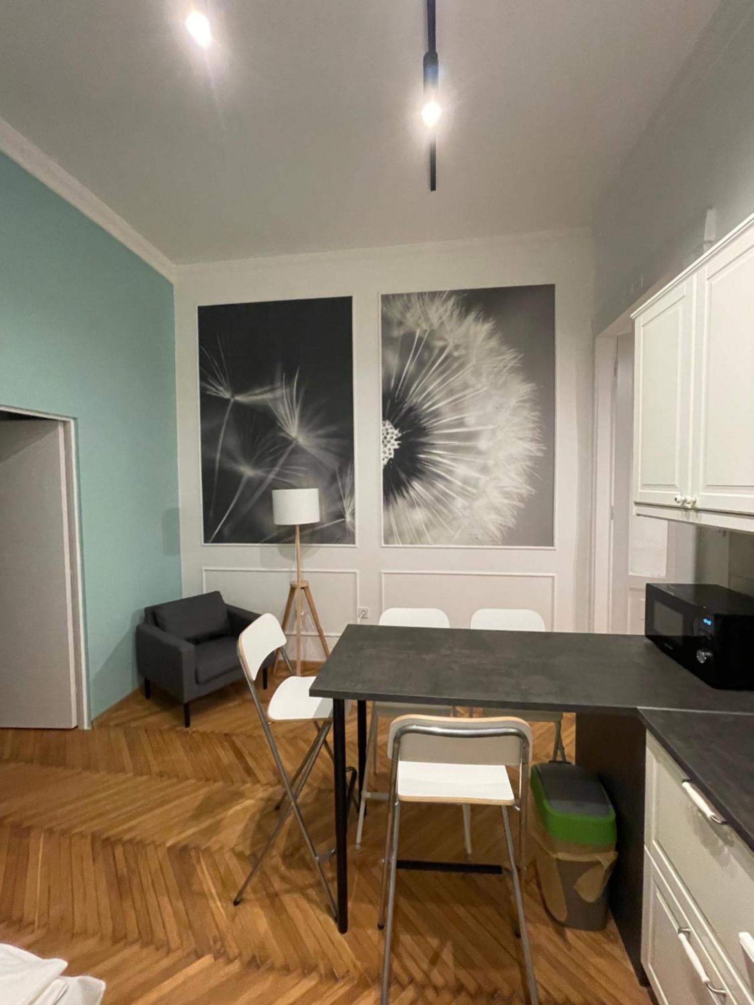 Flower Apartment Boedapest Buitenkant foto